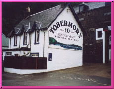 Scotland's best; Pipes, Tartan and Whisky!!